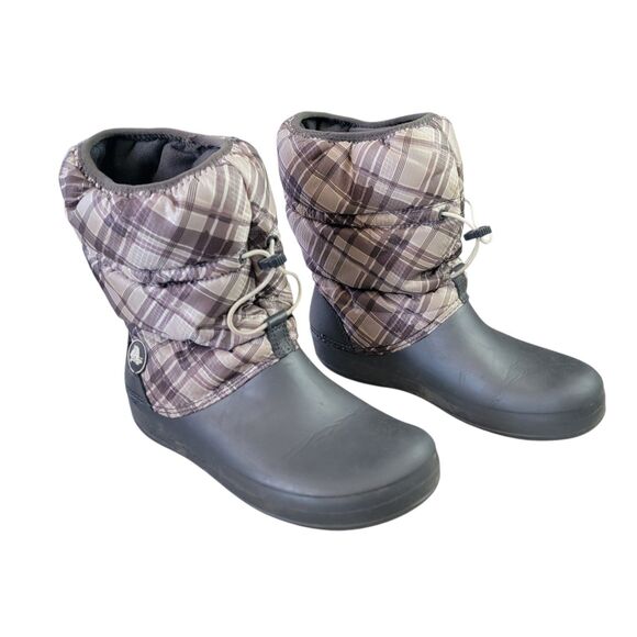 Crocs Puff Boots Winter Brown Checkerd Nylon Size 9 Shoes Weatherproof - Picture 2 of 8